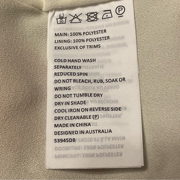 BARDOT NWOT Floral Short Sleeve Wrap‎ Dress - Picture 11 of 11